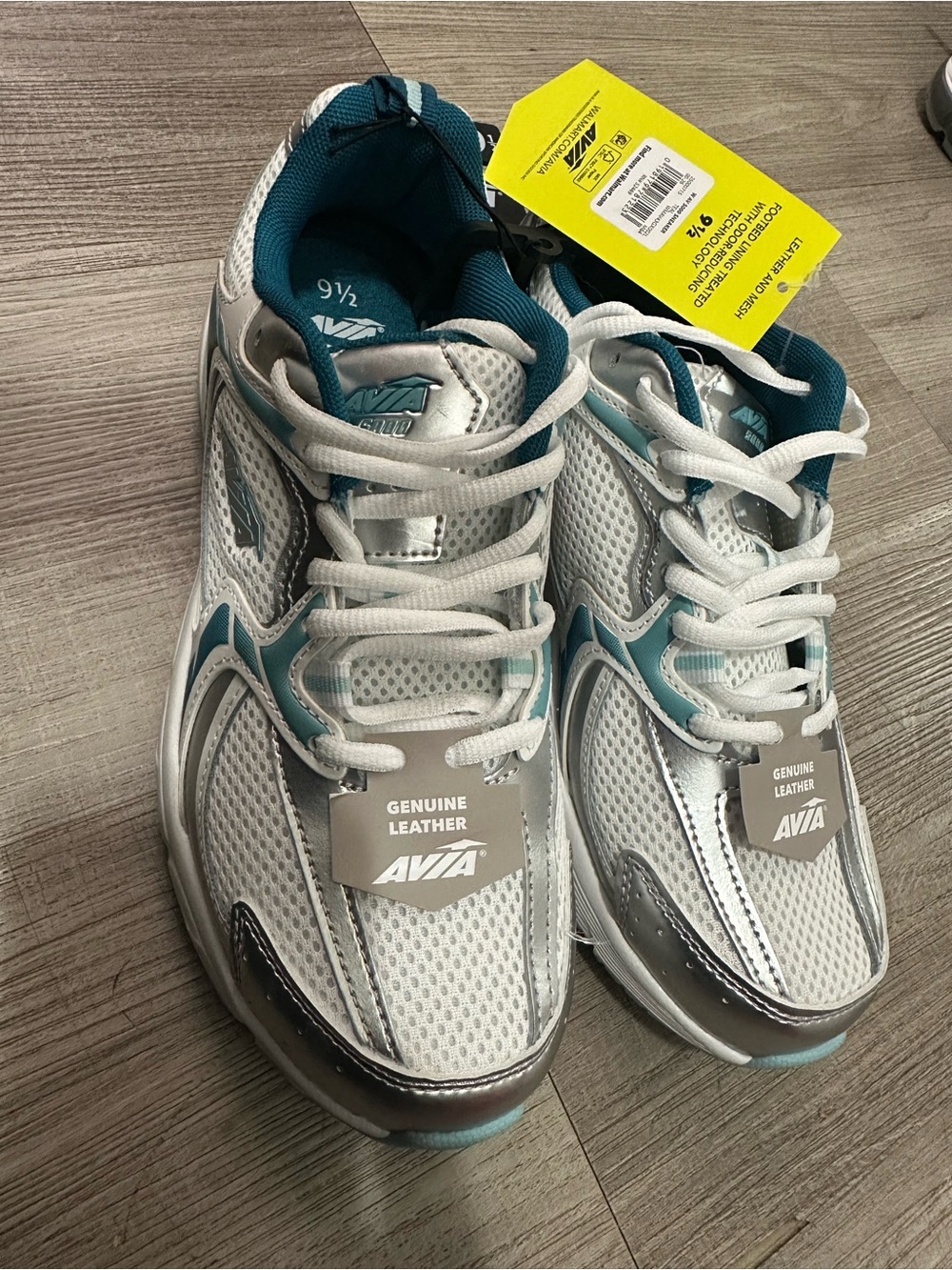 Avía Sneakers